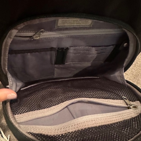 Brenthaven Backpack - Barely Used - Picture 3 of 7
